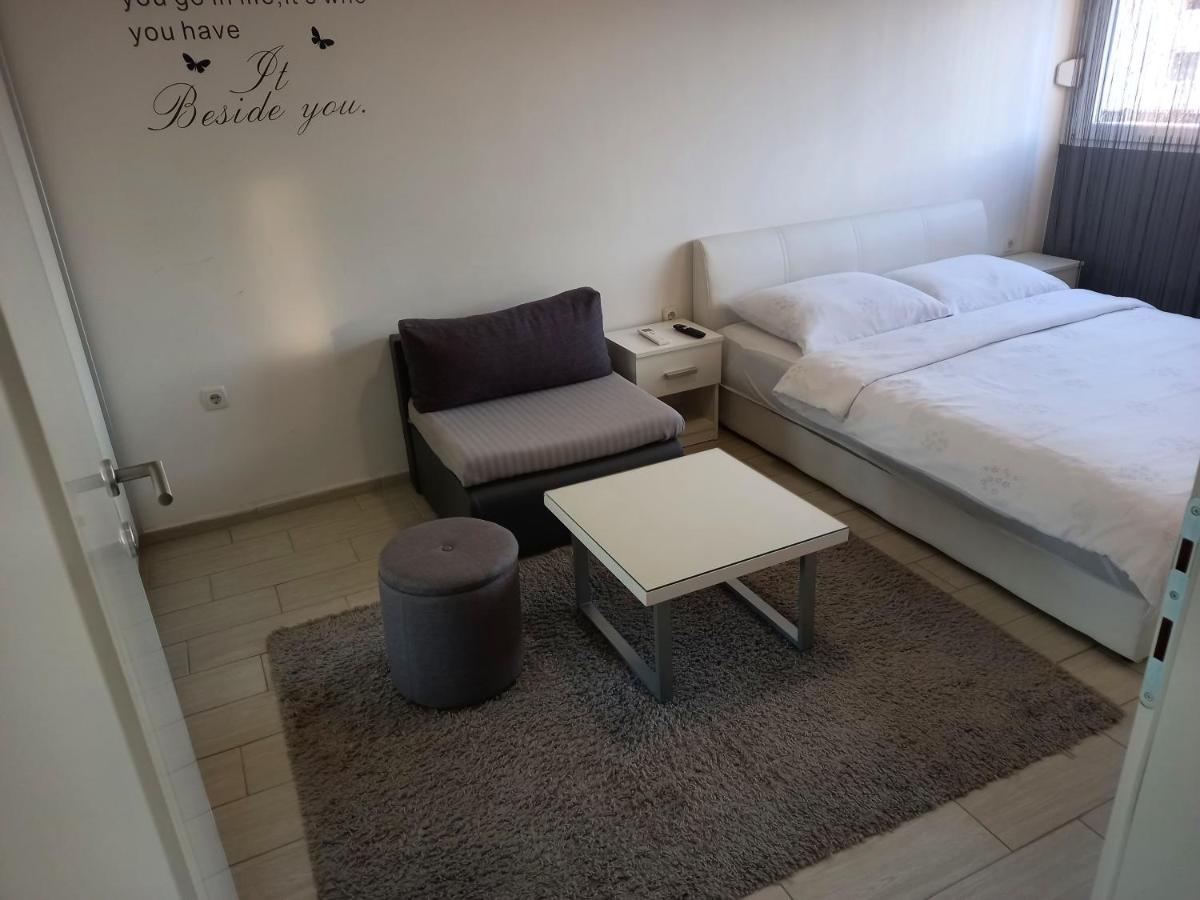 Apartment Sven ヴィンコヴツィ エクステリア 写真